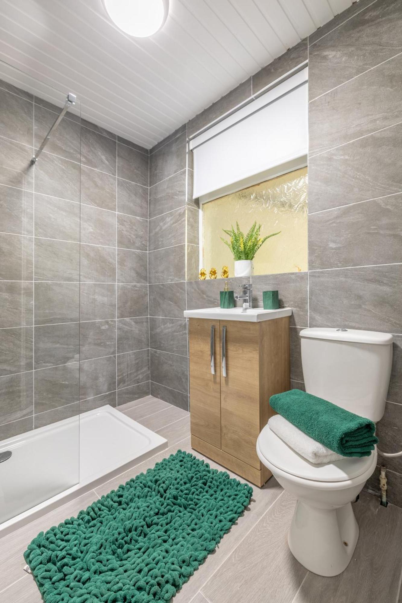 Varden House لندنديري المظهر الخارجي الصورة