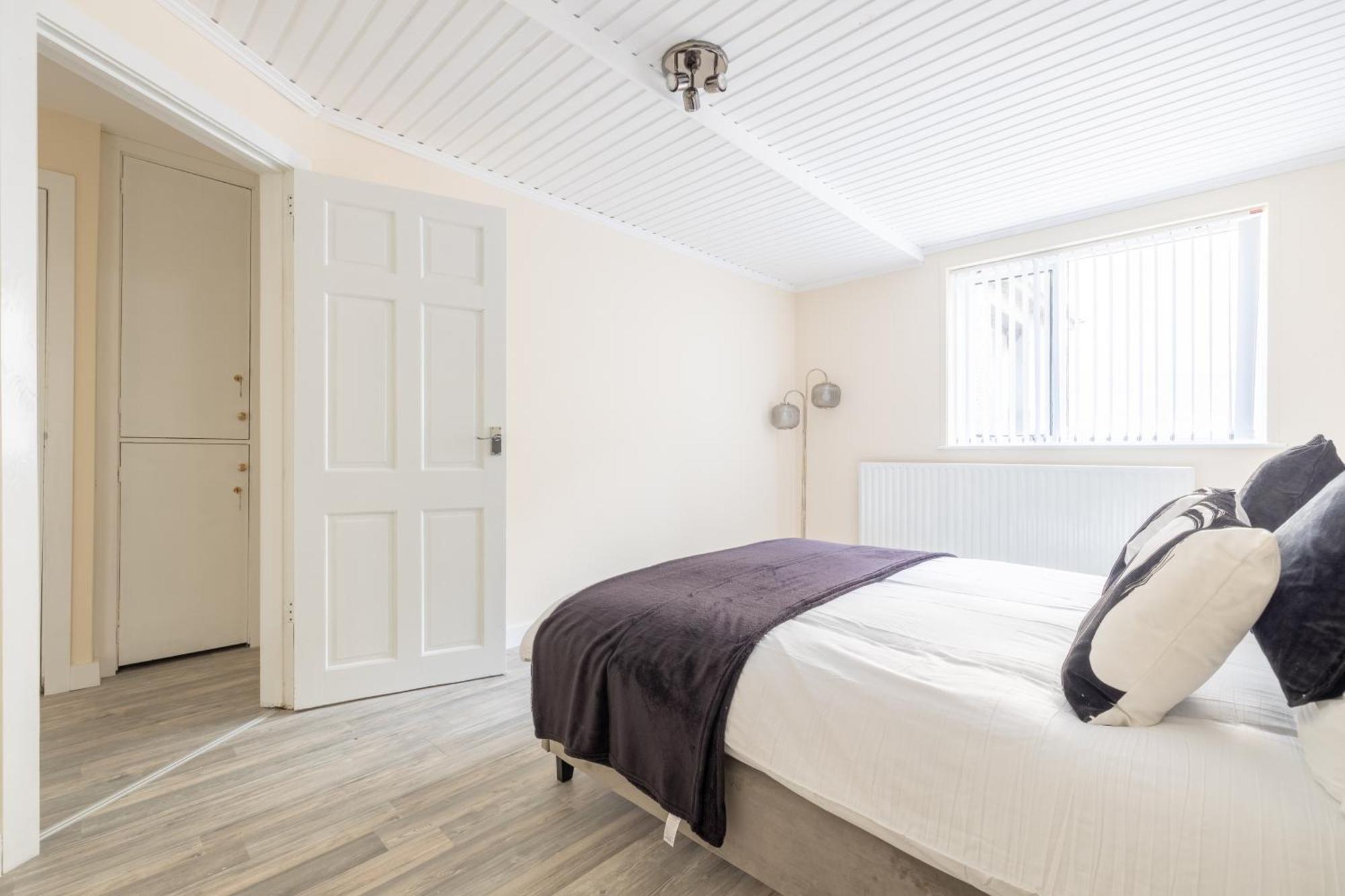 Varden House لندنديري المظهر الخارجي الصورة